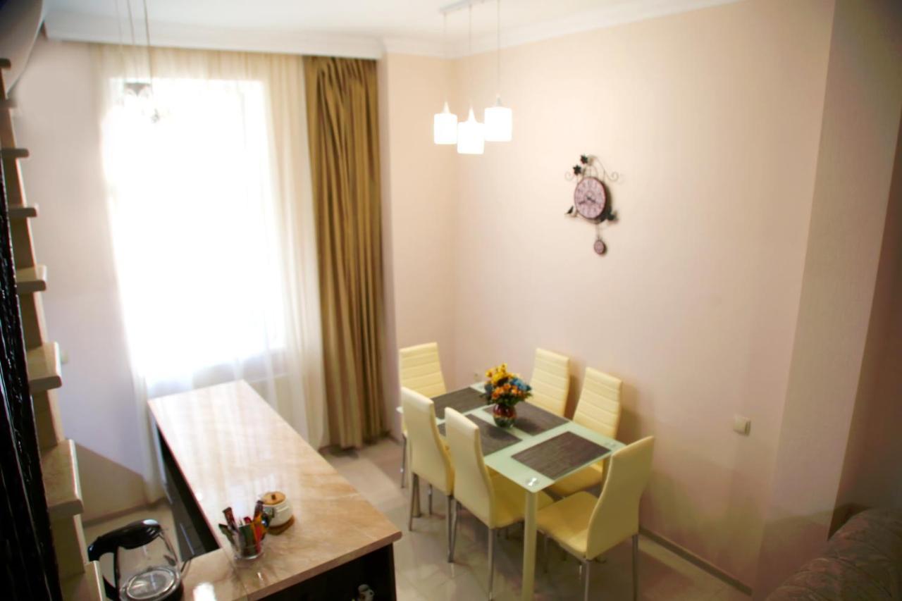 טביליסי Family Apartments מראה חיצוני תמונה
