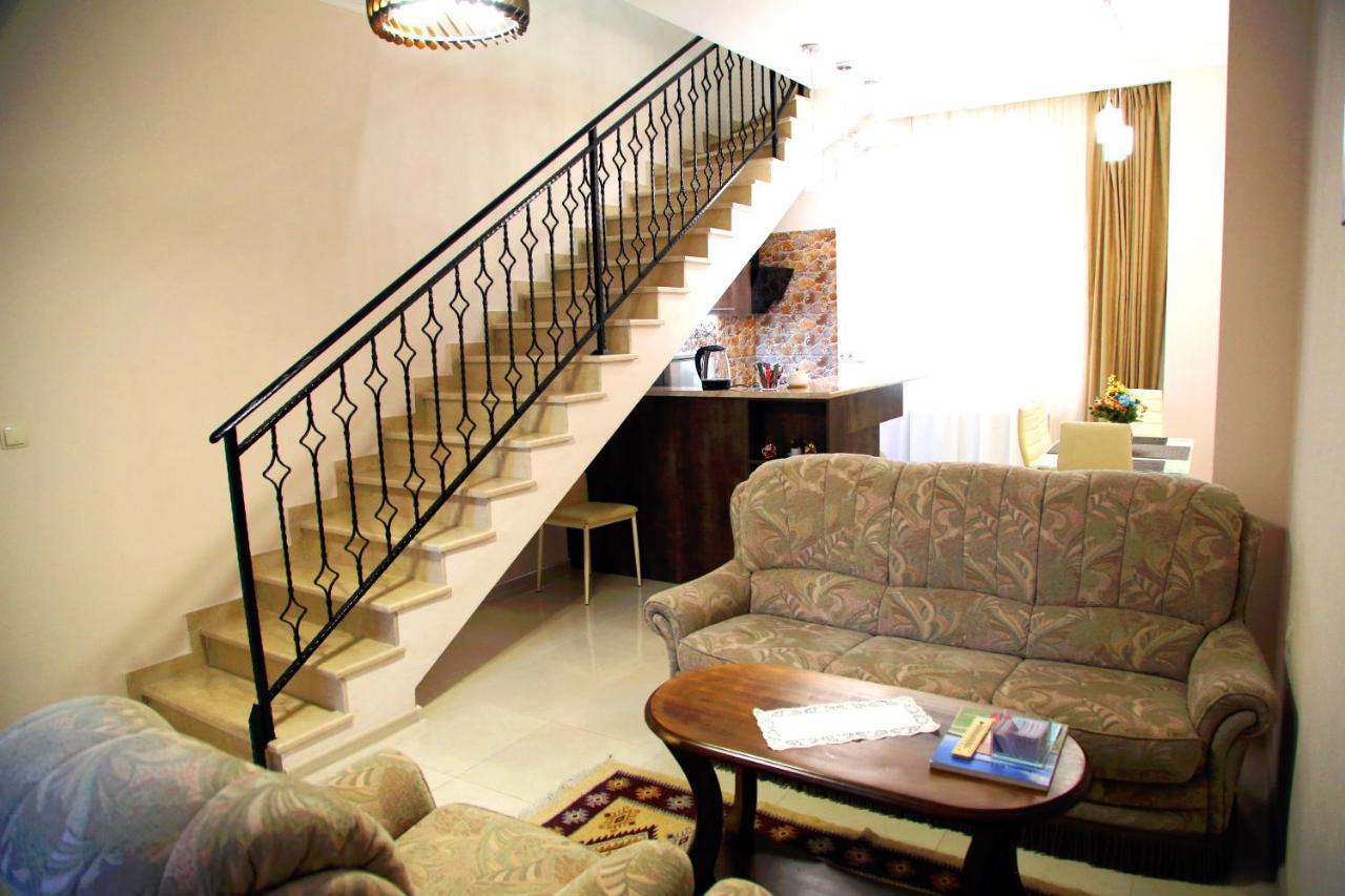 טביליסי Family Apartments מראה חיצוני תמונה